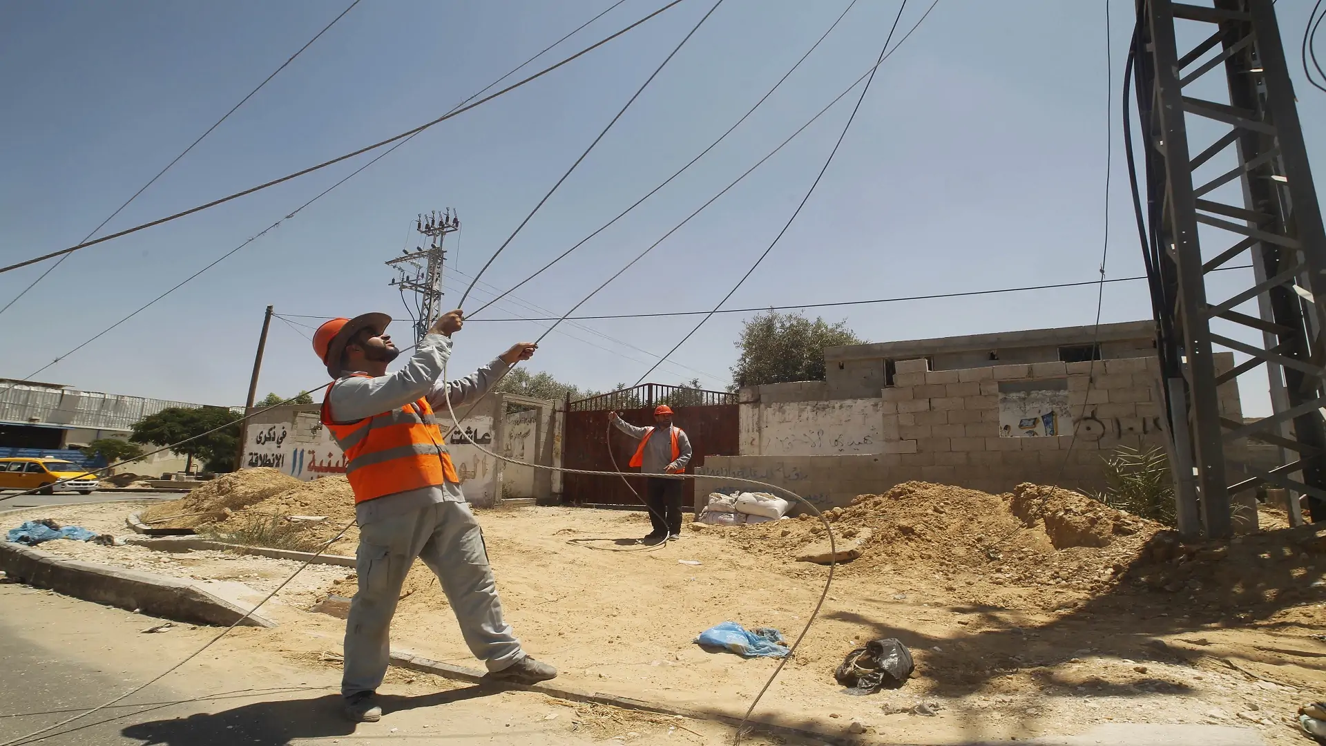 الكهرباء المصرية تؤكد انخفاض الفقد الفني في الشبكة لنسبة 3.41%