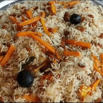اعملي في رمضان الطبق ده| طريقة عمل الأرز البخاري باللحم والزبيب