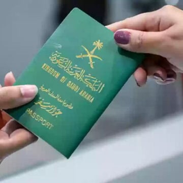 كم تكلفة استخراج جواز سفر لمدة 10 سنوات وشروط التجديد؟ الجوازات توضح
