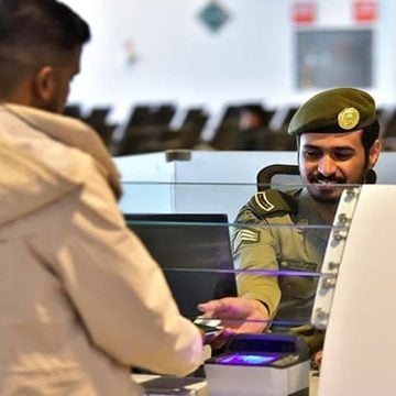الجوازات السعودية توضح حقيقة إصدار جوازات السفر مع وجود مخالفات مرورية 