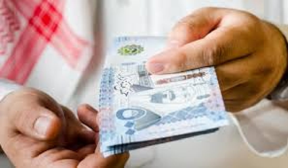 البنوك السعودية تحسم الجدل حول خصم أقساط مايو من رواتب للمتقاعدين صباح غد الأربعاء