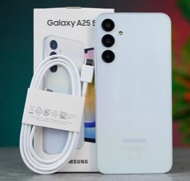 “إمكانيات ممتازة”.. تعرف على مواصفات هاتف Samsung Galaxy A25 5G والسعر الرسمي للهاتف