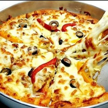 “طعم شهي”.. طريقة عمل البيتزا الايطالي في البيت وما هو سر عجينة Pizza الأصلية مثل المطاعم