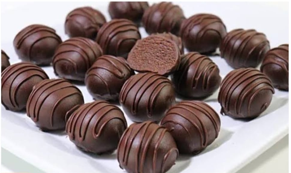 كرات البسكويت بالشوكولاتة حضريها في 5 دقائق وبمكونات متوفرة في البيت